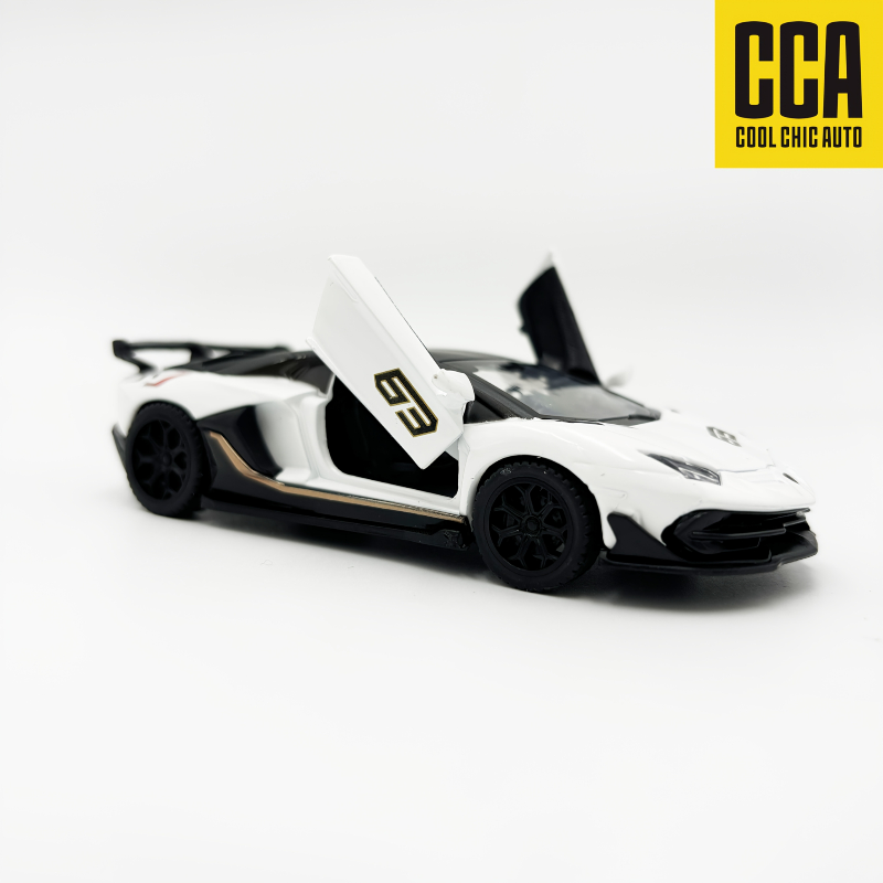 CCA Lamborghini Aventador SVJ 1:43 Scale