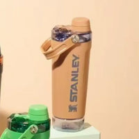 Stanley Activate Shaker Bottle (20 Oz)