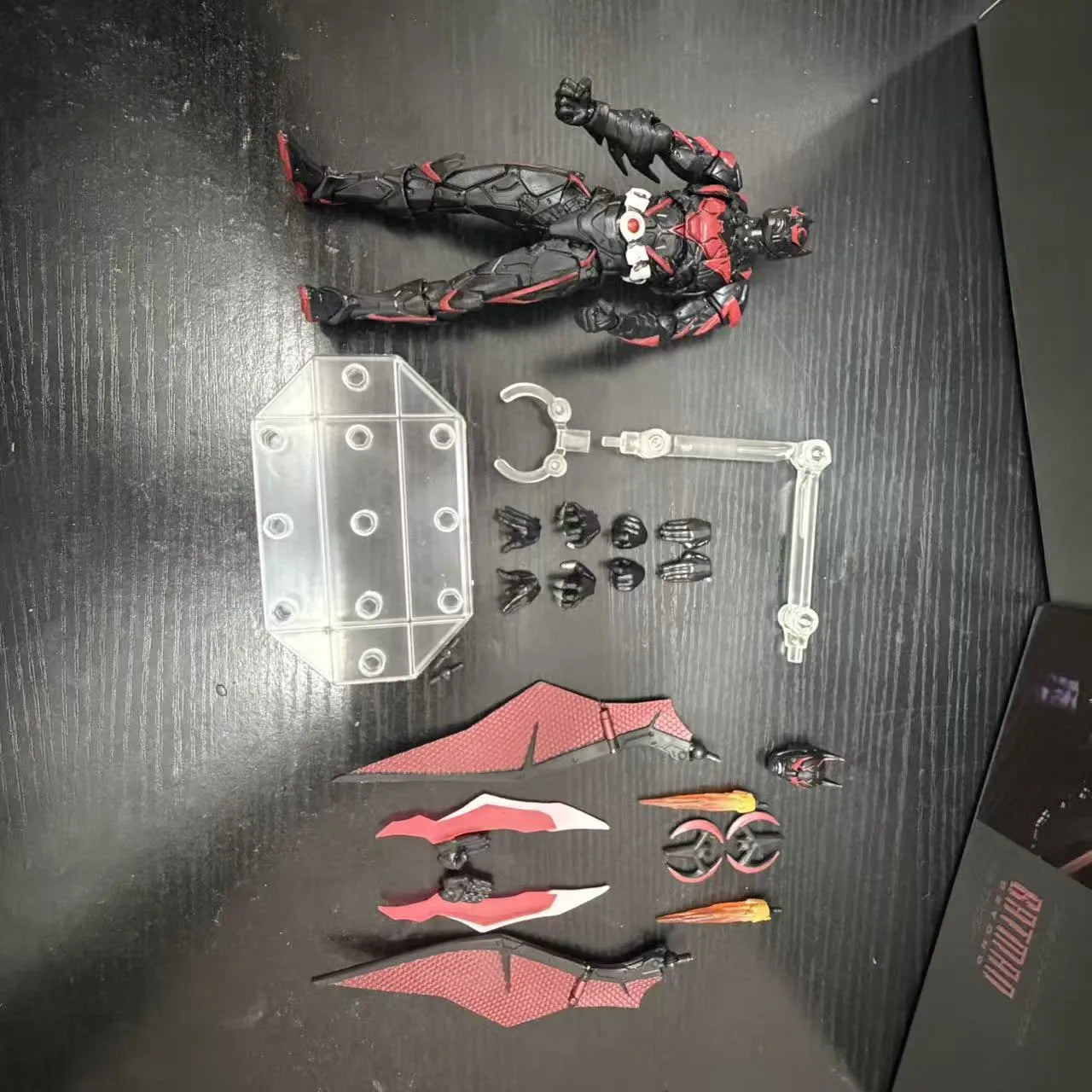 Amazing Yamaguchi Batman Beyond Figure (16 cm)