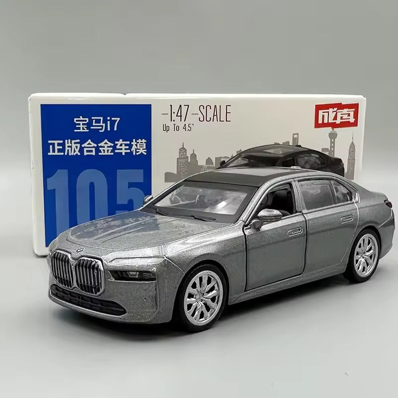 BMW i7 1:47 Die-Cast Luxury Car