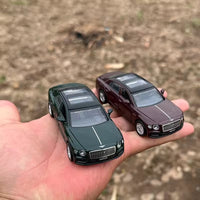 Bentley Flying Spur 1:47 Die-Cast Luxury Car