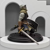 Dark Souls Oscar Knight Figurine (15 cm)