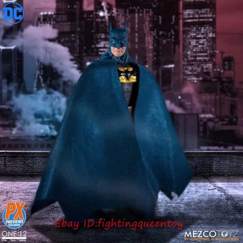 Mezco Supreme Knight Batman Premium Figure (17 cm)