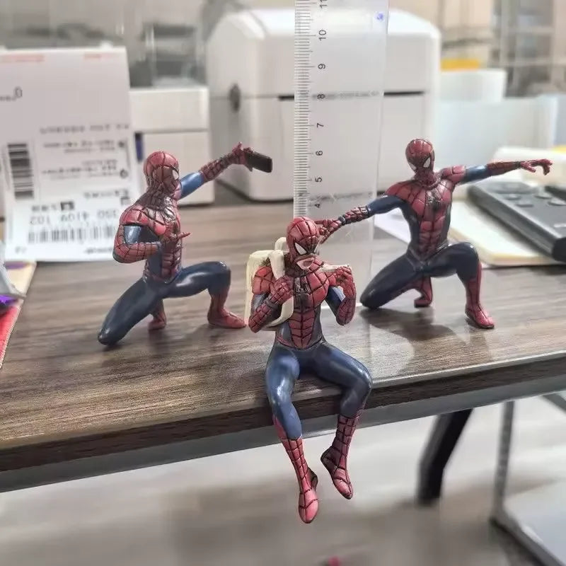 Spiderman Daily Life Mini Figurines (8 cm)