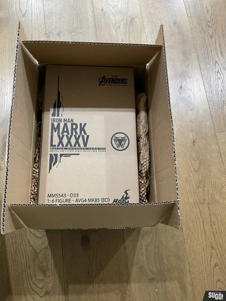 Hot Toys Iron Man Mark LXXXV Battle Damaged Figure