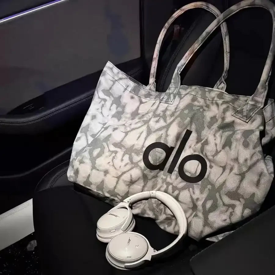 AL-O Effortless Grace Tote Bag