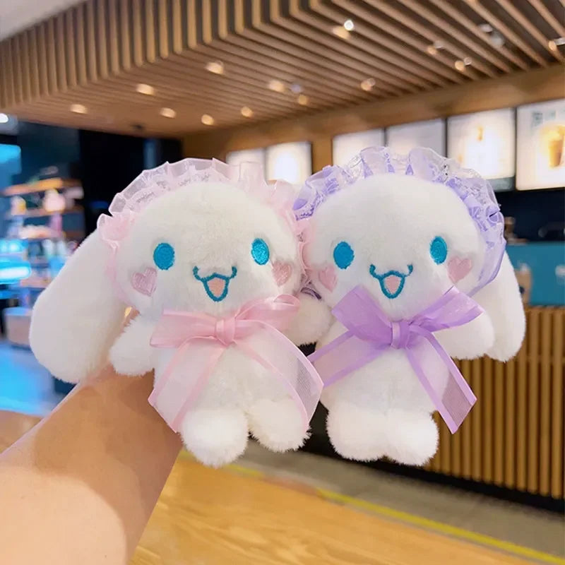 Frilly Friend Cinnamoroll Plush Keychain