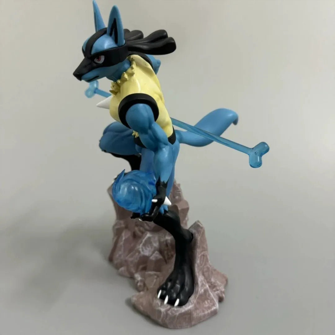 Lucario Aura Sphere & Bone Rush Ver. Figure (21 cm)