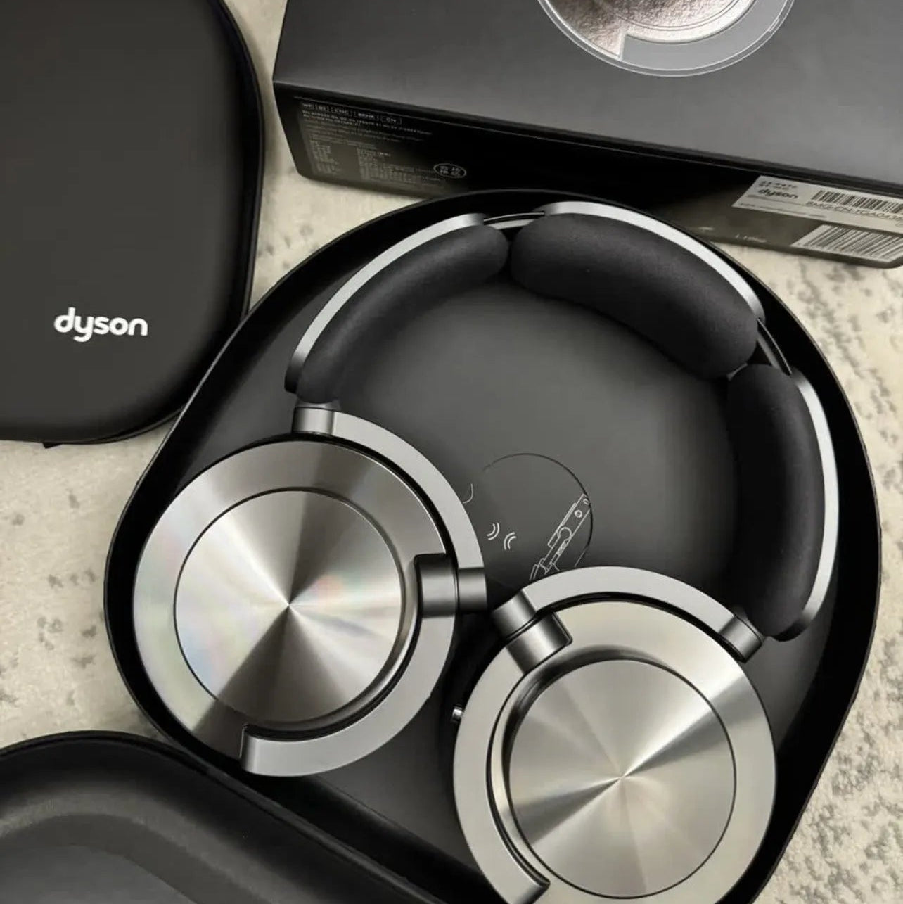 DAI-SUHN On-Track Noise Cancelling Bluetooth Headphones