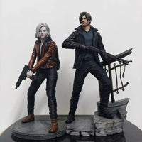 Resident Evil Leon and Grace Tactical Survivor Figure (21 cm)
