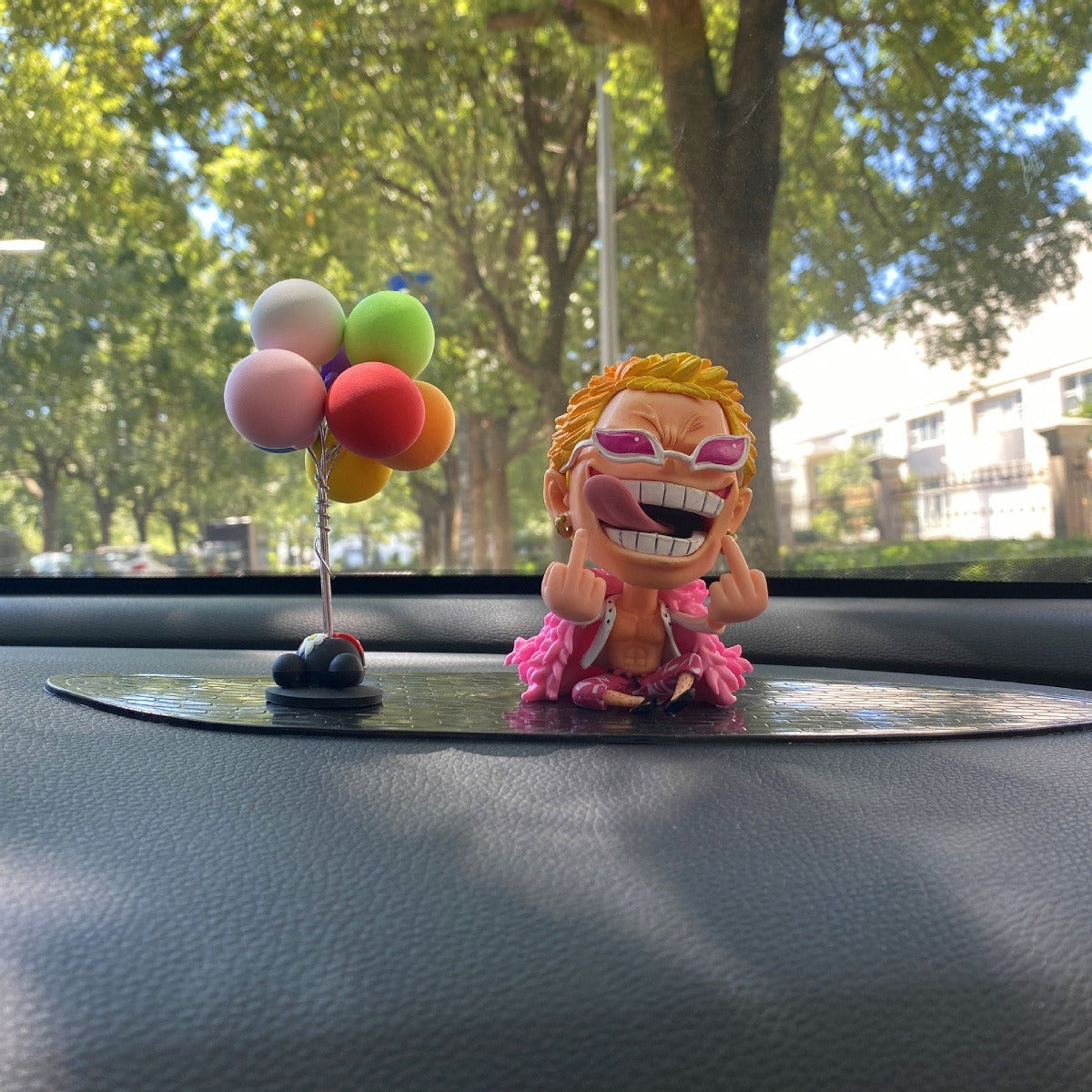 Don Doflamingo Quirky Fingers Figure (9 cm)