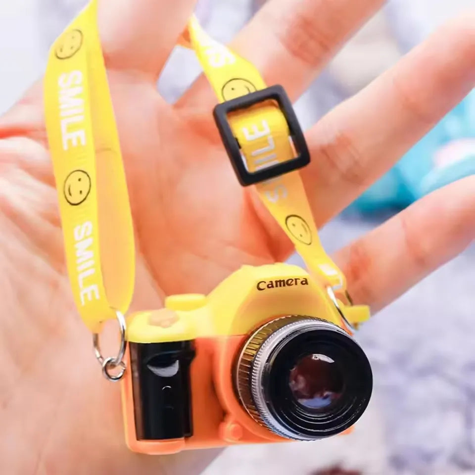 Pro Snap Mini DSLR Camera Keychain