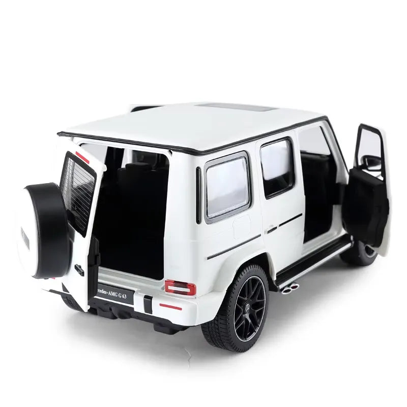 Rastar 1:14 Scale Mercedes-AMG G 63 RC Car