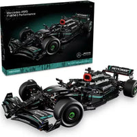 Mercedes-AMG F1 1:8 Building Blocks