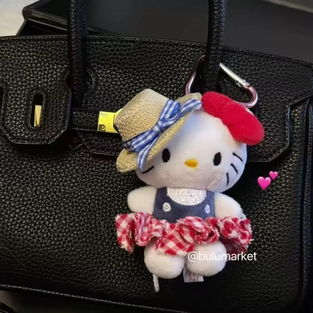 Hello KT Seaside Sweetheart Keychain