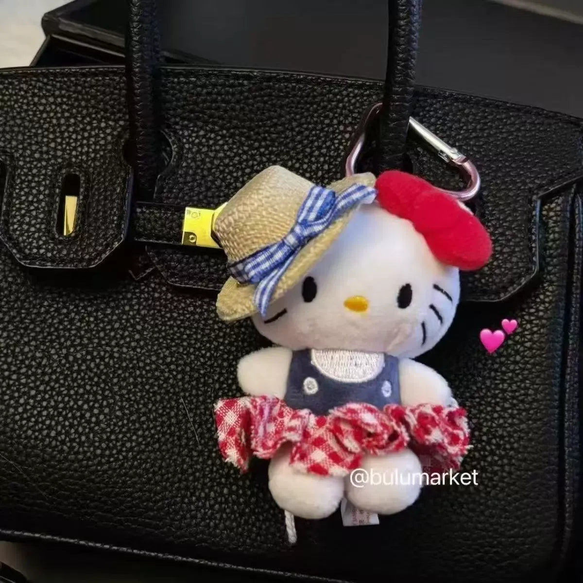 Hello KT Seaside Sweetheart Keychain