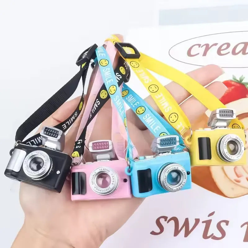 Flash Snap Mini Simulation Camera Keychain