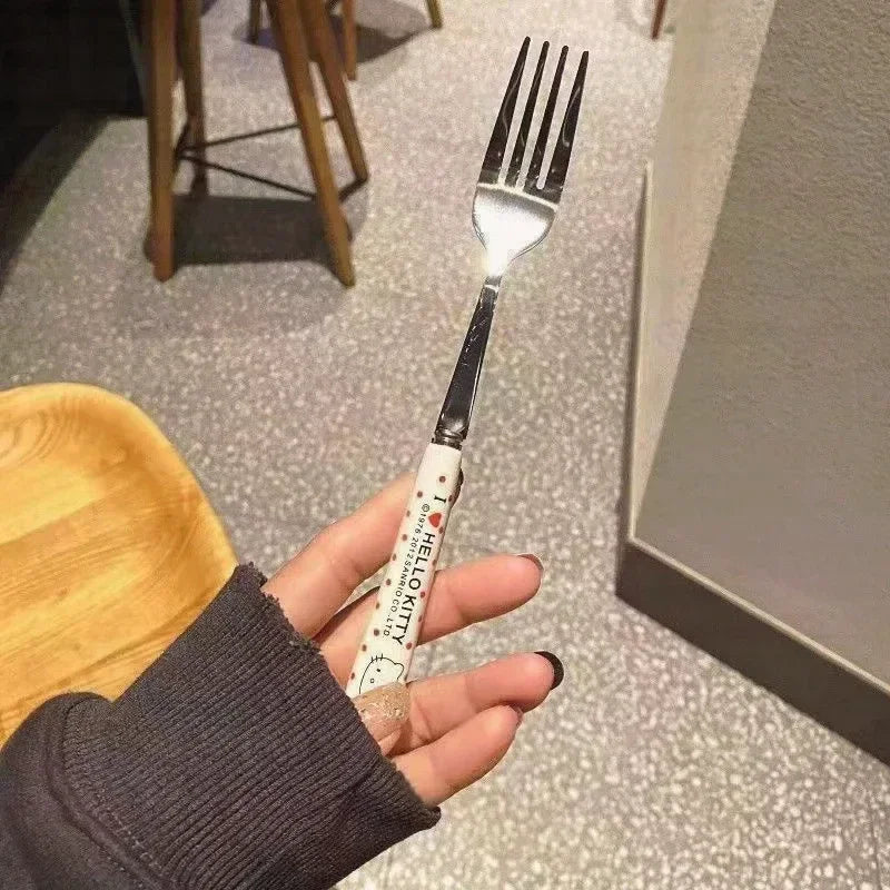 Hello KT Mealtime Magic Cutlery Set