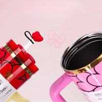 Stanley Hello Kitty Sweet Hearts Tumbler (40 oz)