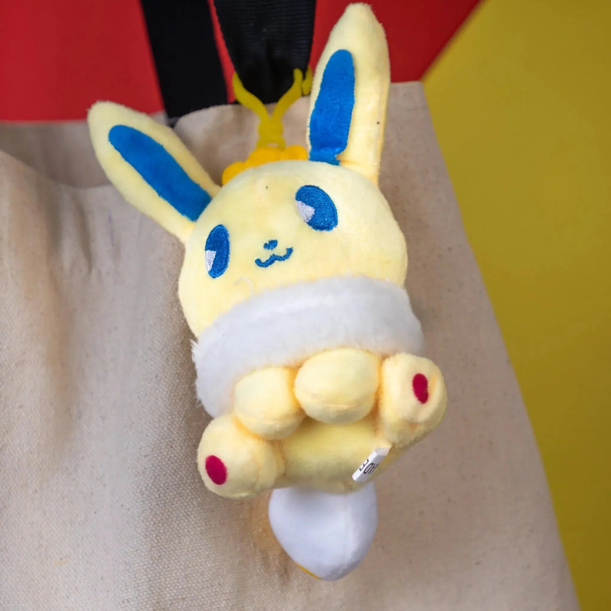 Pokémon Pal Premium Plush Keychain