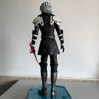 Final Fantasy VII Young Hero Sephiroth Figurine (32 cm)