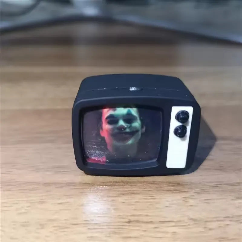 Cinema Horror TV Glow & Sound Keychain