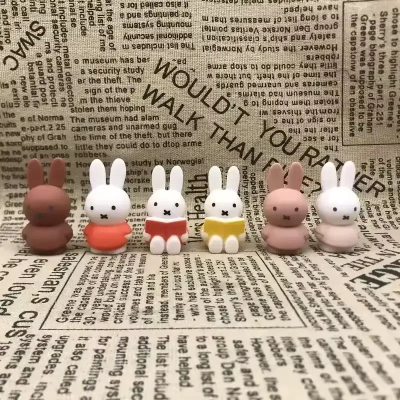 Porte-clés 3D Miffy Bookish Charm 