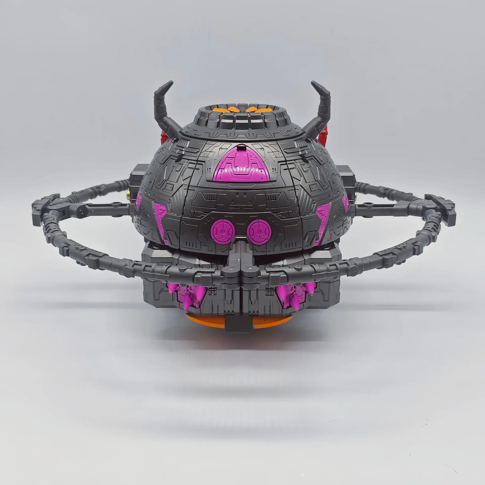 Shide 2966-18B Unicron Armada Dark Void Edition (30 cm)