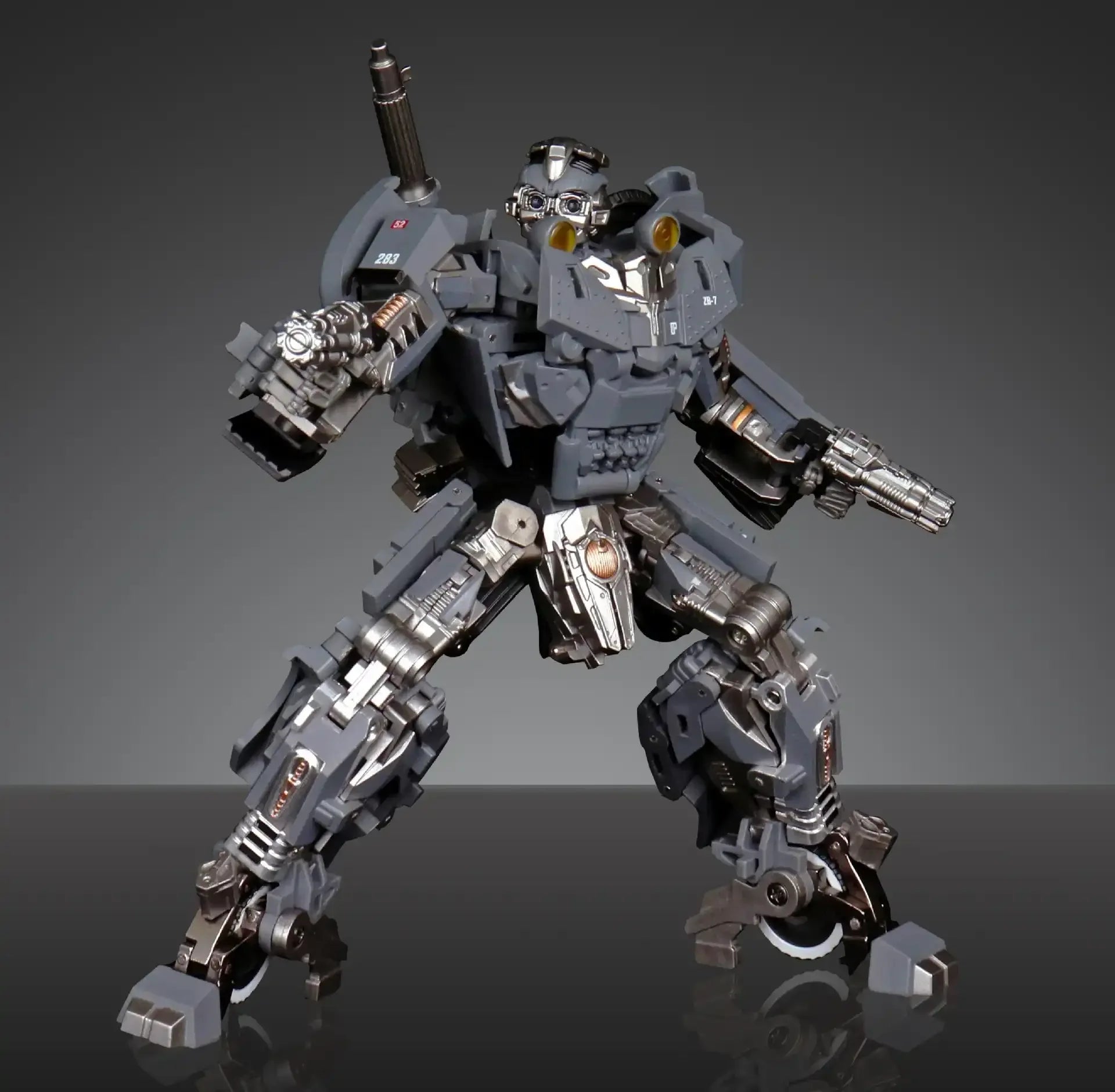 Trans4mers TW01 WWII Bumblebee Figure (17 cm)