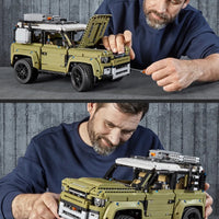 Landrover Defender Building Block Set (2573 Pcs)