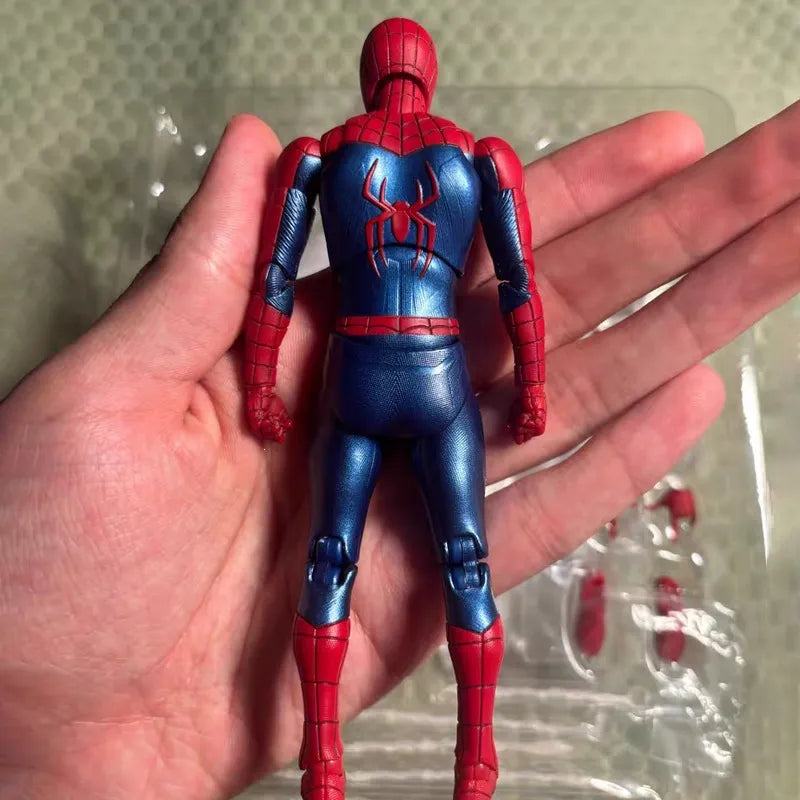MAFEX No. 262 Spider-Man No Way Home Action Figure