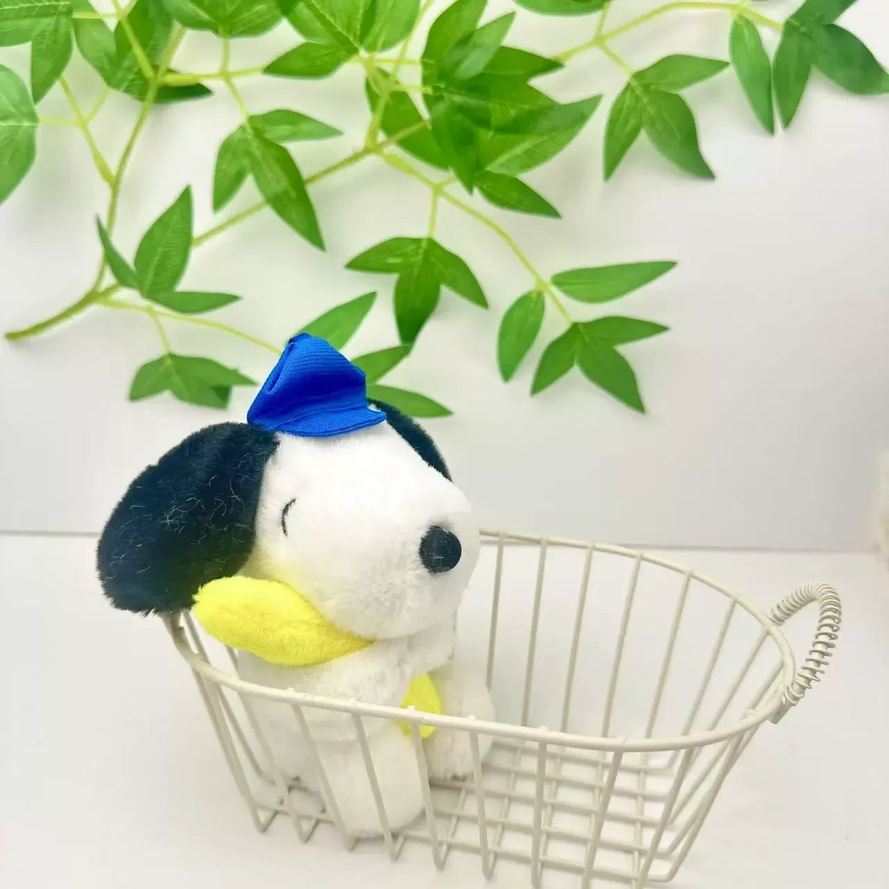 Peanuts Persona Snoopy Plush Keychain