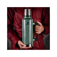 Stanley Classic Legendary Steel Thermos (1900 ml)