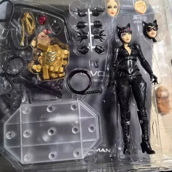 Amazing Yamaguchi Catwoman Figurine (14 cm)