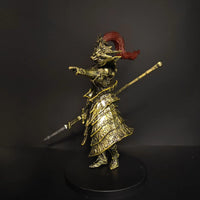 Dark Souls Dragon Slayer Ornstein Golden Armor Figure (21 cm)