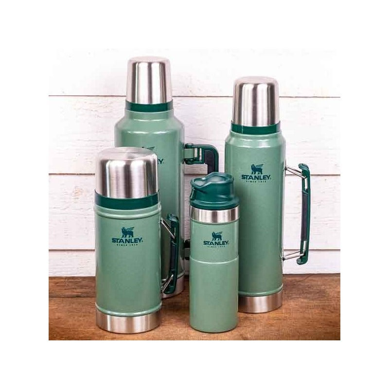 Stanley Classic Legendary Steel Thermos (1900 ml)