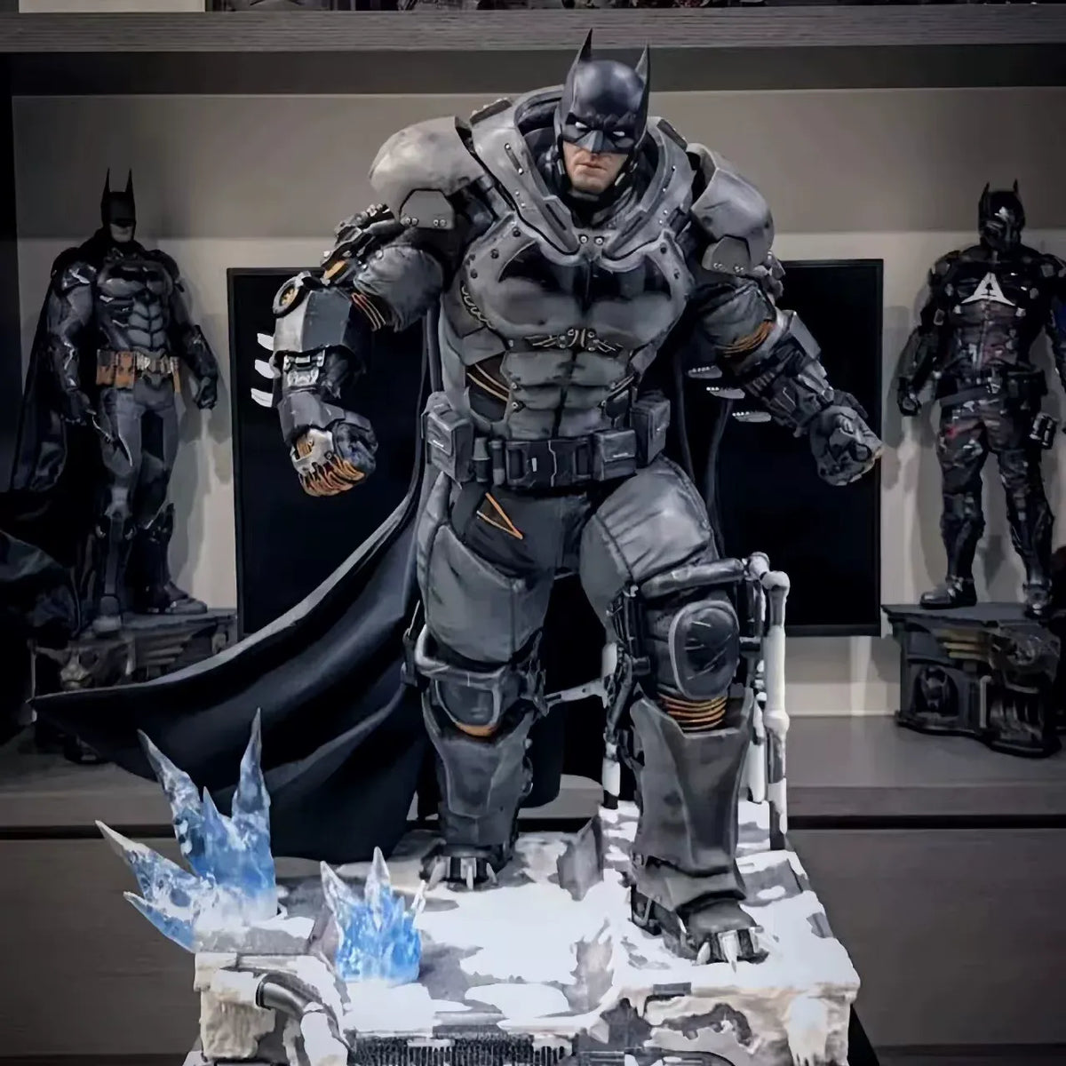 Prime 1 Batman XE Suit Museum Masterline Statue (45 cm)