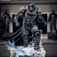 Prime 1 Batman XE Suit Museum Masterline Statue (45 cm)