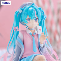 Hatsune Miku Love Blazer Noodle Stopper Figure