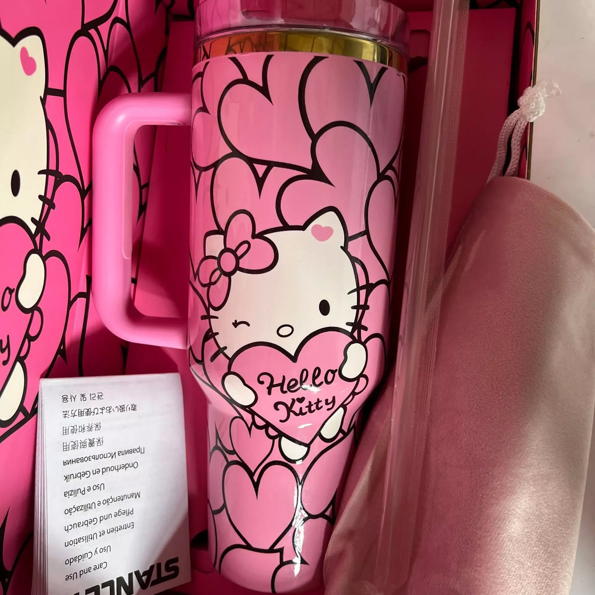 Stanley Hello Kitty Sweet Hearts Tumbler (40 oz)