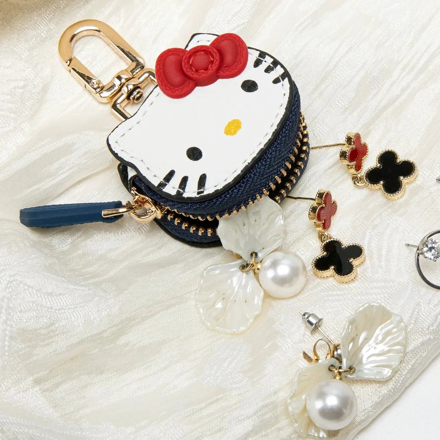 Seoul Sweetheart Hello KT Coin Purse