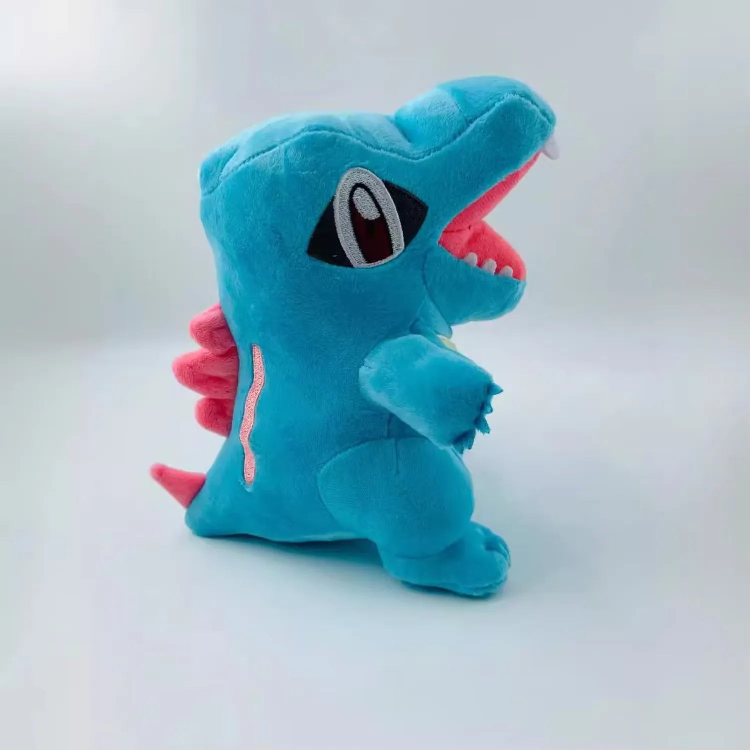 Pokemon Totodile Big-Jaw Starter Plush (25 cm)