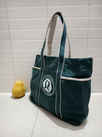 Lulu 20L Chic Canvas Tote Bag