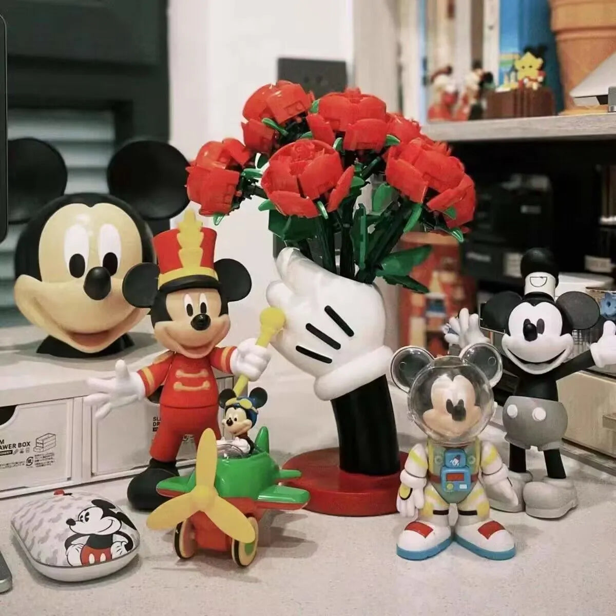 Mickey Pants & Hand Organiser