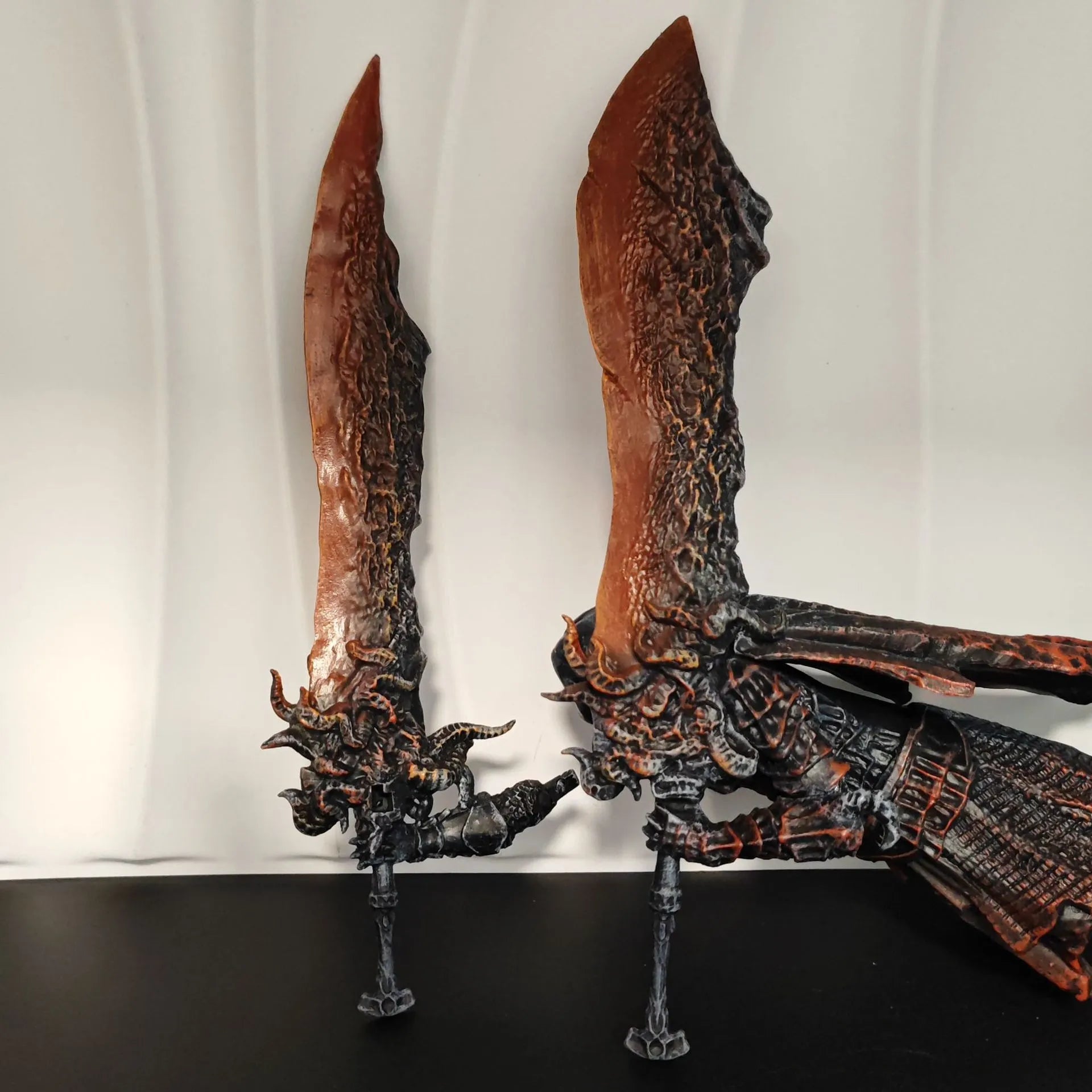 Dark Souls Slave Knight Gael Greatsword Figure (21 cm)