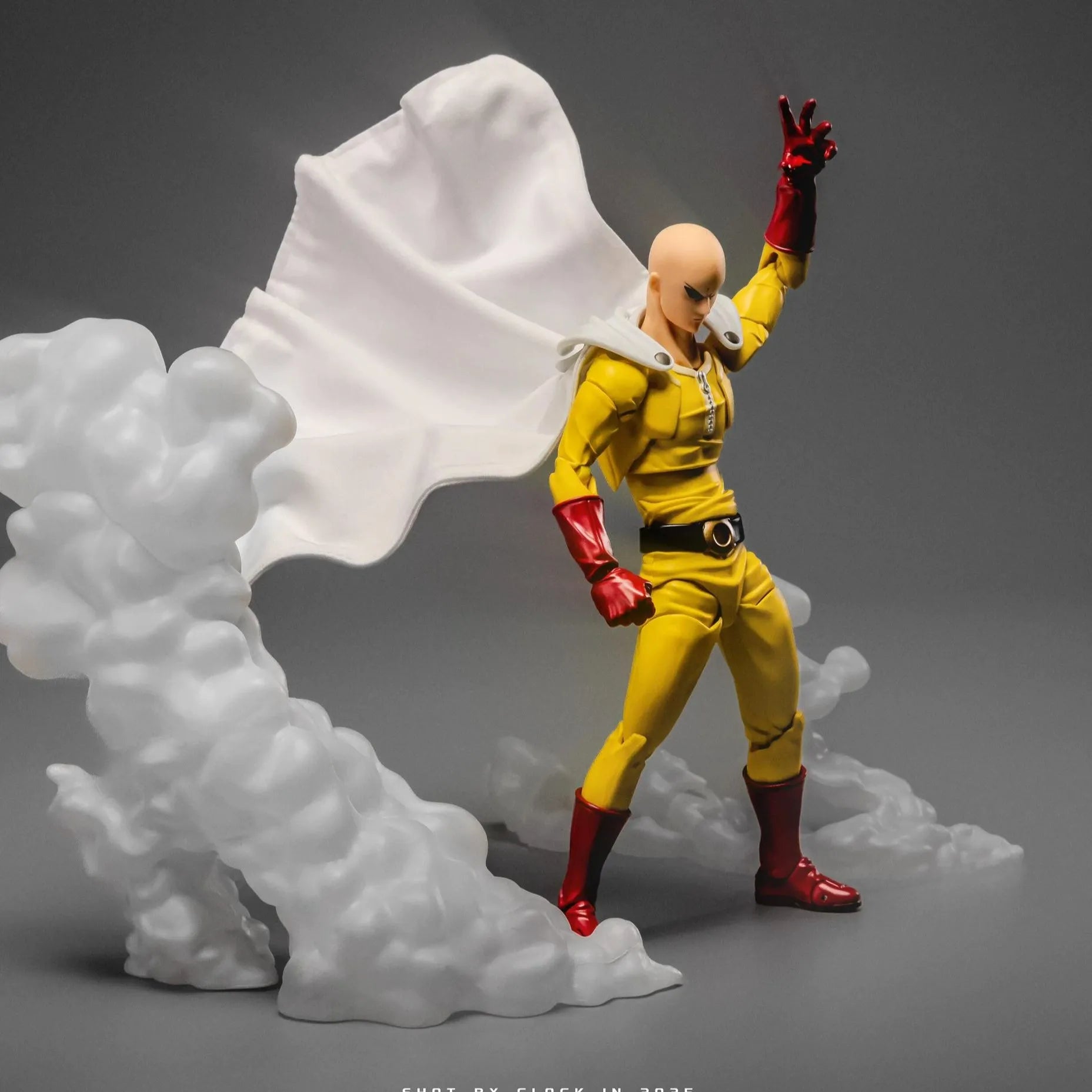 Amazing Yamaguchi Saitama Figure (21 cm)