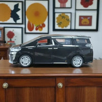 Velfire Van 1:32 Diecast Model
