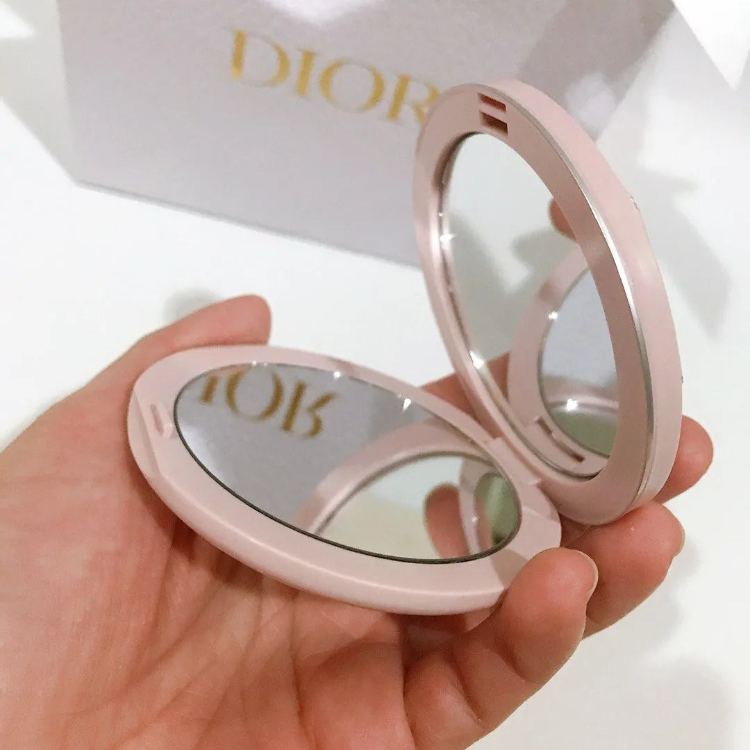 Miroir de maquillage portable design D Luxe 