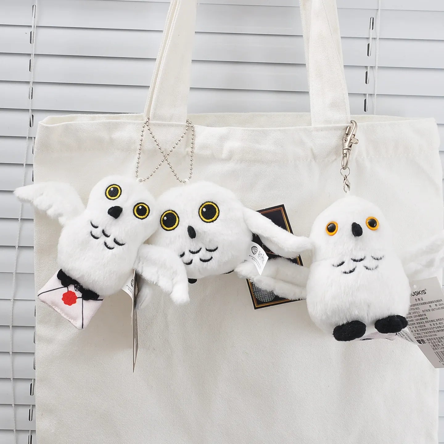 Magnetic Messenger Hedwig Plush Pendant