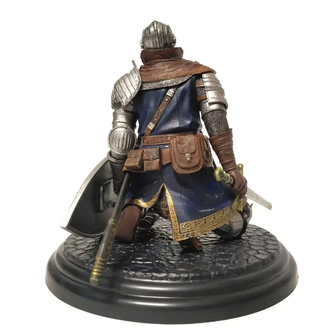 Dark Souls Oscar Knight Figurine (15 cm)